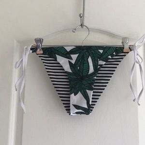 Interchangeable Swim Bottom